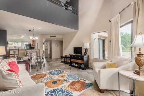 5675 N Camino Esplendora, Tucson, AZ 85718