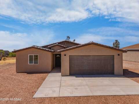 220 S Richmond Drive, Vail, AZ 85641