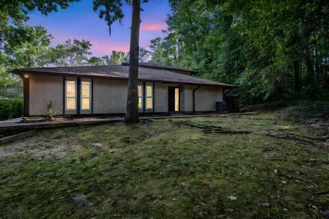 310 Westwood Drive, Tallahassee, FL 32304