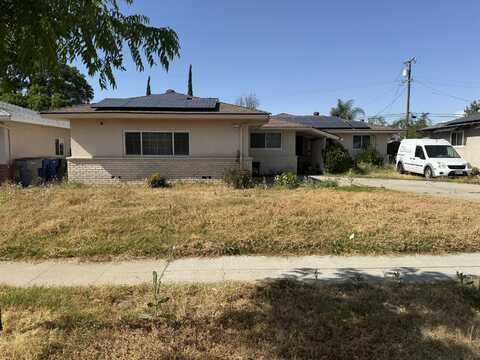 4115 E Dayton Avenue, Fresno, CA 93726
