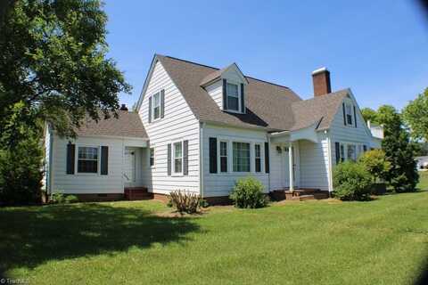 2289 W Pine Street, Mount Airy, NC 27030