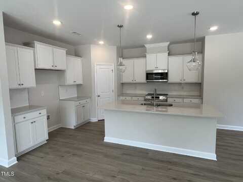 433 Old Fashioned Way, Lillington, NC 27546