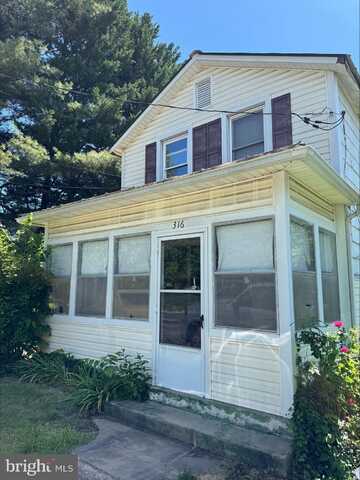 316 S CHURCH STREET, BERRYVILLE, VA 22611