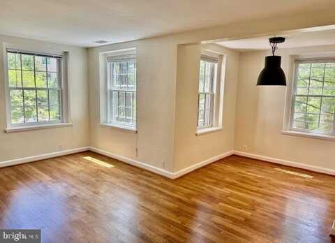 3801 NEWARK NW, WASHINGTON, DC 20016