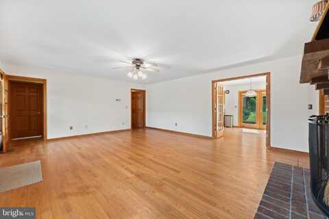 60 MOUNTAIN BREEZE LANE, SYRIA, VA 22743