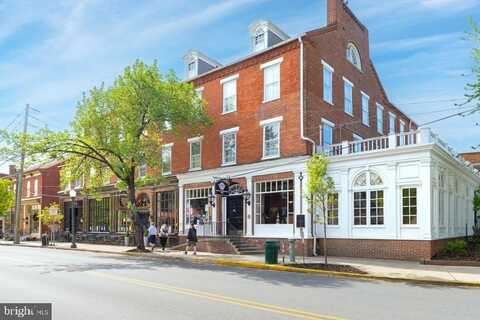 319 N BROAD STREET, LITITZ, PA 17543