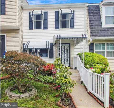 38 WESTERN WINDS CIRCLE, BALTIMORE, MD 21244