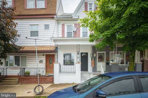 125 S MARKET STREET, MOUNT CARMEL, PA 17851