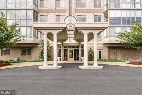 19355 CYPRESS RIDGE TERRACE, LEESBURG, VA 20176