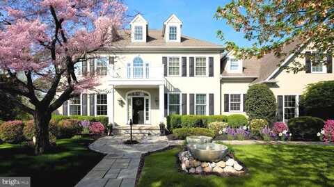 8 EASTBURN DRIVE, NEW HOPE, PA 18938