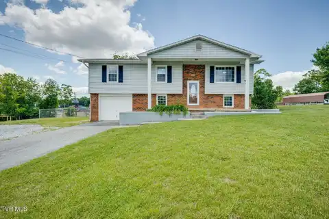 404 Laurel Ct., Piney Flats, TN 37686