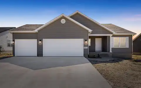 4528 Sonoma Drive, Cedar Falls, IA 50613