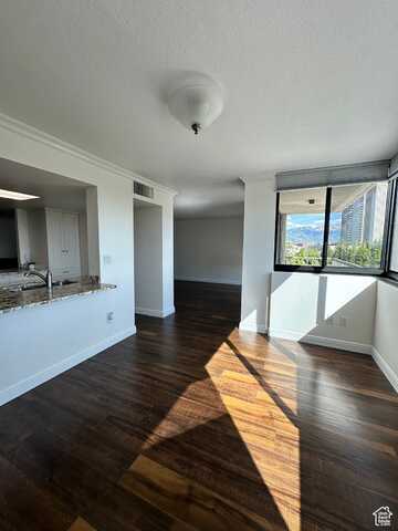 241 N VINE E, Salt Lake City, UT 84103