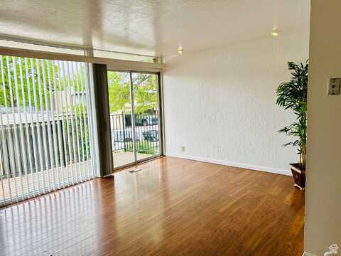 4419 S ROSEHAVEN, West Valley City, UT 84120