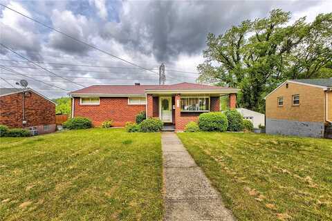 13749 St. Clair Drive, North Huntingdon, PA 15642