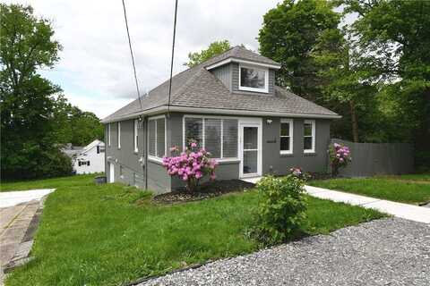 4 Brentwood Dr, Kennedy, PA 15136