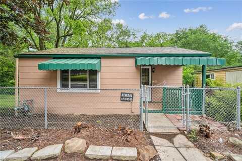 134 Hamilton Dr, Penn Hills, PA 15235