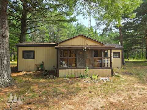 4097 Sunset Drive, Lewiston, MI 49756