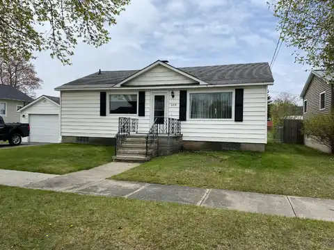 204 Charlotte Street, Alpena, MI 49707