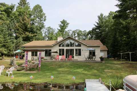 3865 S Mielke Way, Lewiston, MI 49756