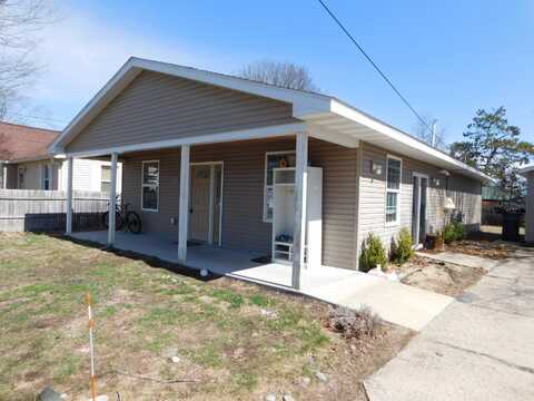 702 Elm Street, Grayling, MI 49738