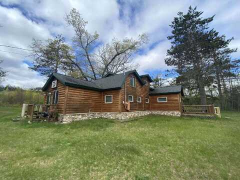5626 Smith Road, Lewiston, MI 49756