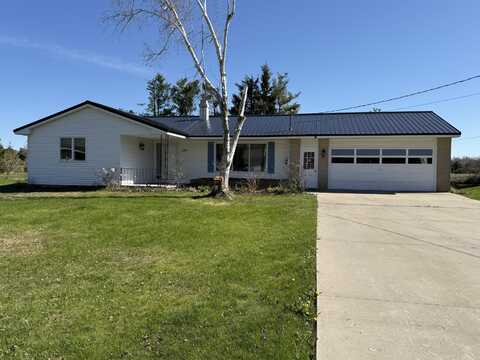 638 Snow Apple Court, Cheboygan, MI 49721