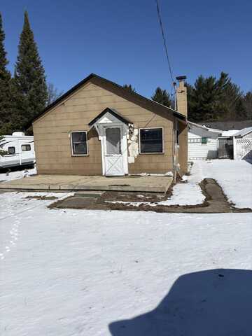 9419 W Airport Road, Saint Helen, MI 48656
