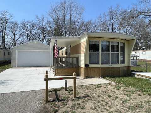 5529 Forest Drive, Oscoda, MI 48750