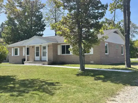 440 S Lawn Street, Alpena, MI 49707
