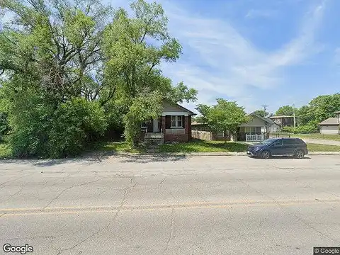 L King Dr, EAST SAINT LOUIS, IL 62201
