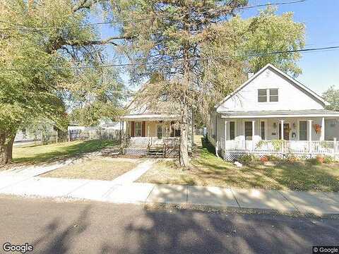 W Sherman Ave, WEST PEORIA, IL 61606