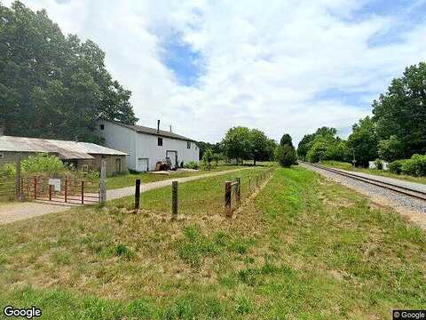 Lov Flo Sta Rd East, BOAZ, KY 42027