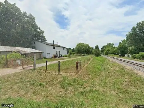 Lov Flo Sta Rd East, BOAZ, KY 42027