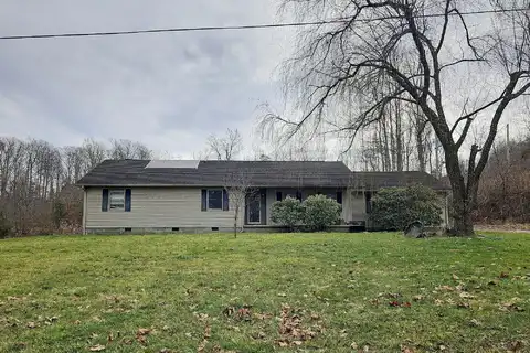 E Highway 1376, East Bernstadt, KY 40729