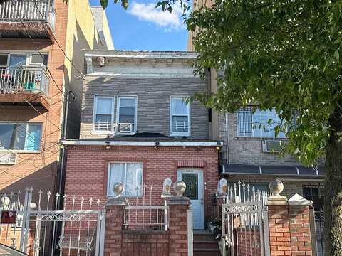 34Th Avenue, Corona, NY 11368