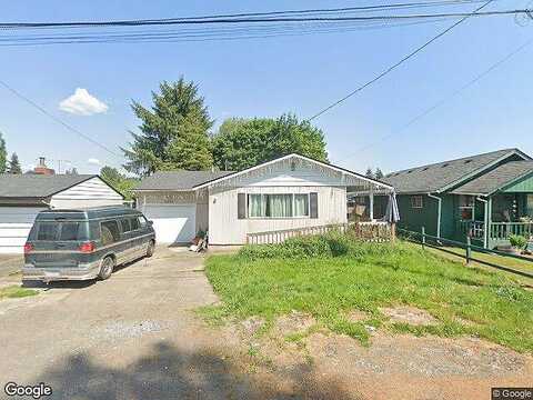 8Th Ave, Kelso, WA 98626