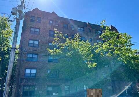 Woodmere Boulevard, Unit #6B, Woodmere, NY 11598