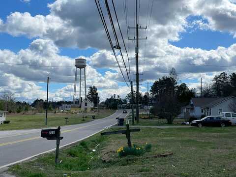 Main, LA CROSSE, VA 23950