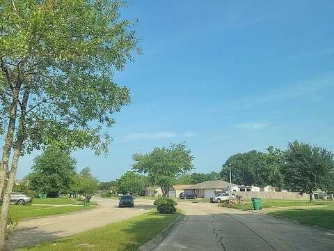 North, SLIDELL, LA 70458