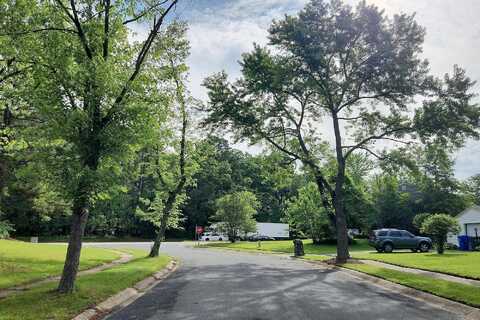 Pinefield, WALDORF, MD 20601