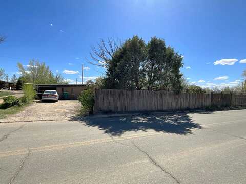 La Posta Road, TAOS, NM 87571