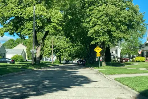 Capistrano, TOLEDO, OH 43612