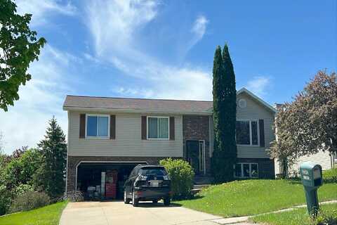Windsor, WEST BEND, WI 53090