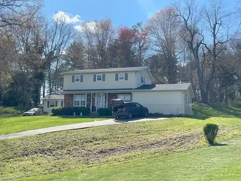 Maple, GALLIPOLIS, OH 45631