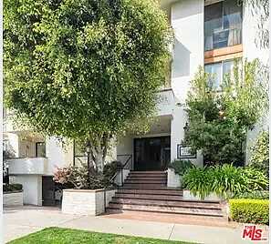 St &Amp; Edgehill D, Los Angeles, CA 90049