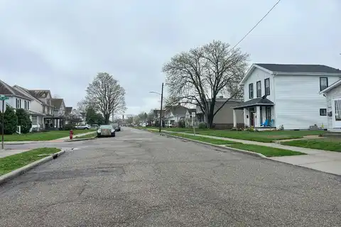 2Nd, NEW PHILADELPHIA, OH 44663