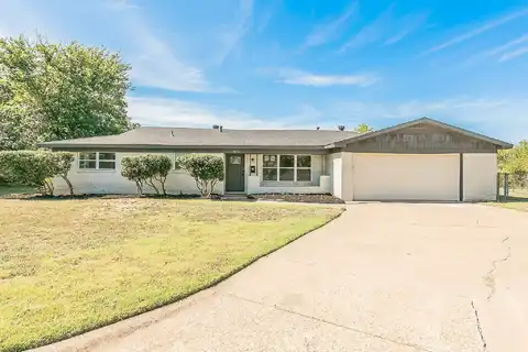 Gaines, HALTOM CITY, TX 76117