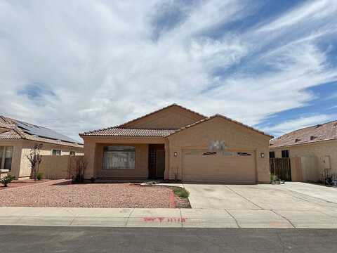 Laurie, GLENDALE, AZ 85302