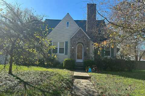 Moore, SIKESTON, MO 63801